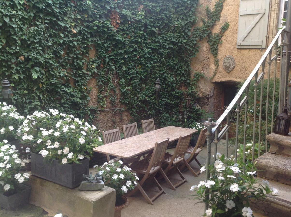 Les Chambres De L'Horloge Lectoure Exterior photo